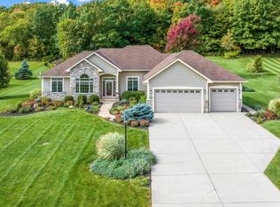 371 Preserve Way, Colgate, WI 53017