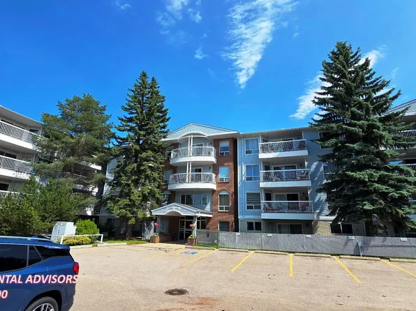 15503 106th St NW, Edmonton, AB T5X 5W7