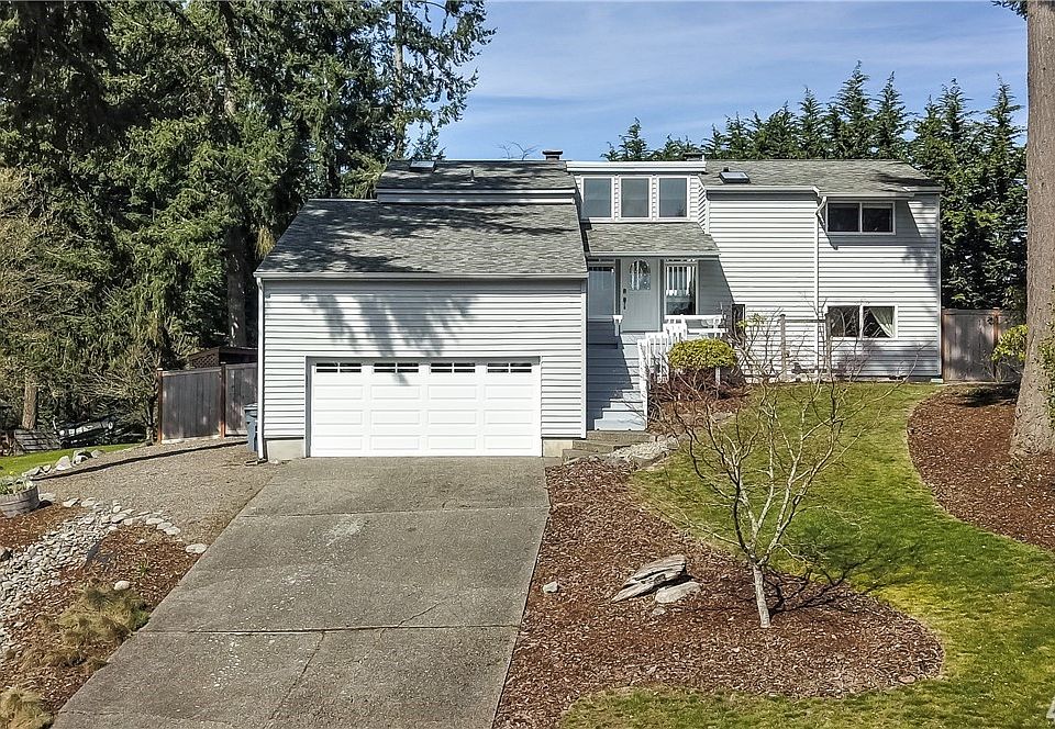 1st image of 15 Lapsley Dr