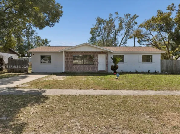 1402 Rolling Green Dr, Apopka, FL 32703