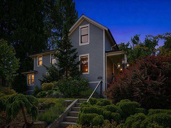 3rd image of 2209 Saint George St