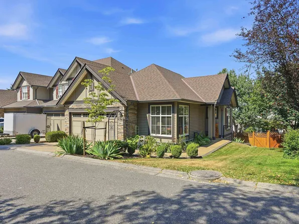 5900 Jinkerson Rd #25, Chilliwack, BC V2R 0B2
