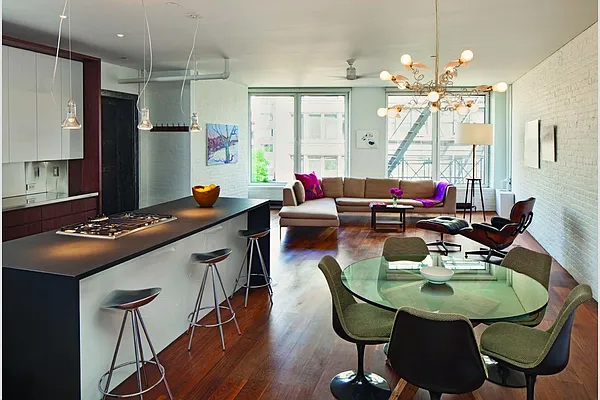 Sold by Stribling | media 4