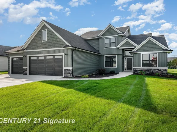 10237 Prairie View Ct, Freeland, MI 48623