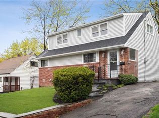 188 Mountaindale Rd, Yonkers, NY 10710