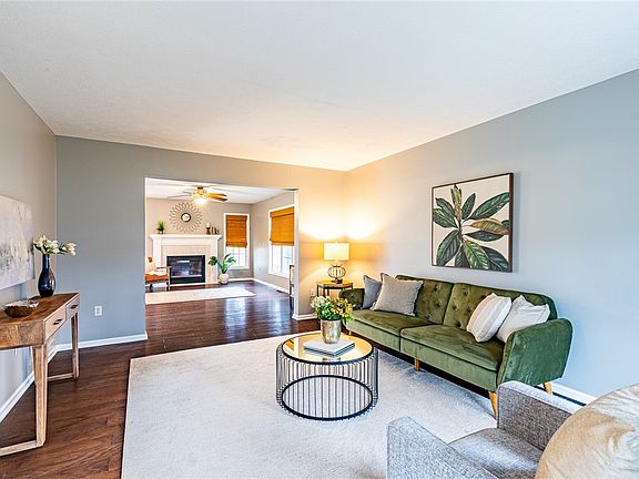 4th image of 201 Ida Red Ln