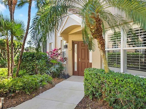 4th image of 20051 Seagrove ST #1201