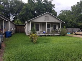 1605 Walnut Ave, Rosenberg, TX 77471