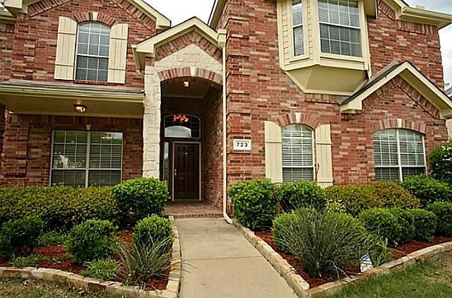 1st image of 723 Bonnie Ct