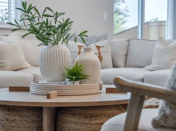 (undisclosed Address), Camas, WA 98607