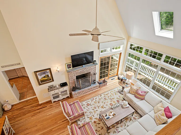 82 Northview Hills Ct — Photo 7