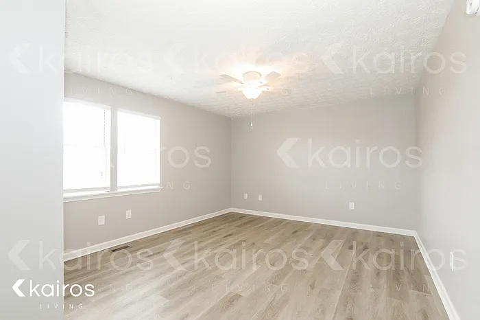 135 Fawn Dr — Photo 9