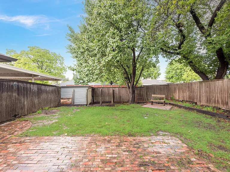2623 Fallcreek Dr — Photo 18