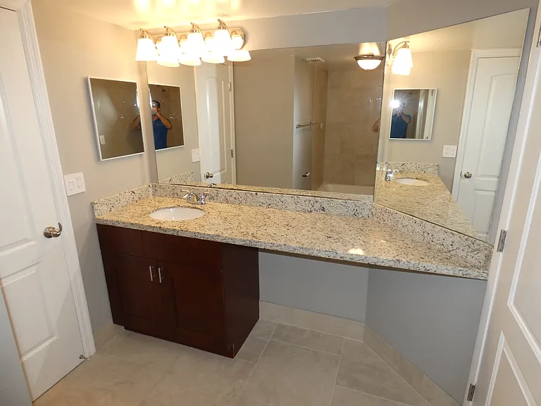 2851 N Oakland Forest Dr #309 — Photo 14