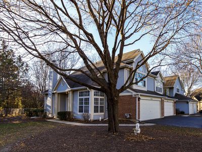 30W002 Laurel Ct, Warrenville, IL, 60555