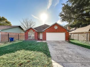 8623 Rustown Dr, Dallas, TX 75228