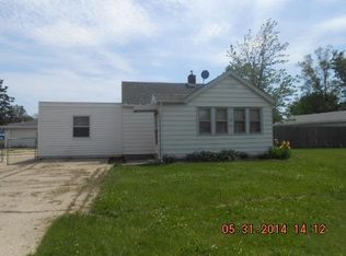 329 Wilshire Dr, Machesney Park, IL 61115