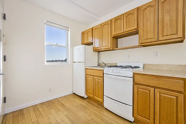 Rented by Level Group | media 11