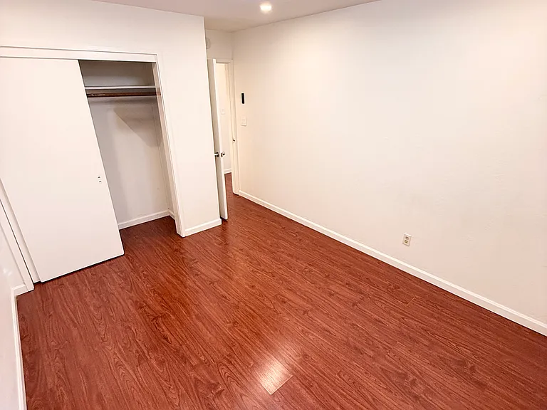 2521 Piedmont Ave #1 — Photo 12