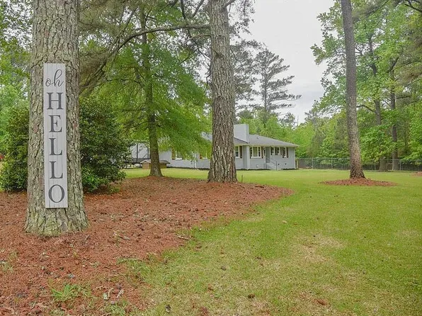 720 E Greenwood St, Abbeville, SC 29620