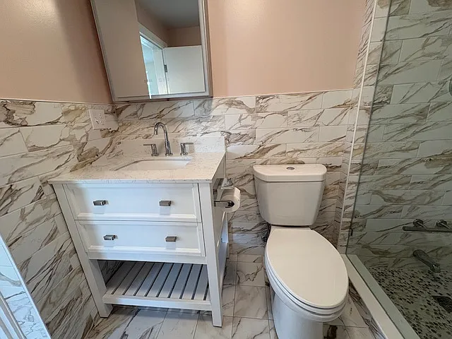 30 Lewis St #1 — Photo 7