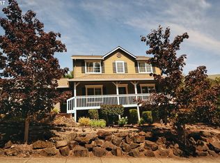 18185 SW Fallatin Ct, Beaverton, OR 97007