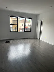 Rented by Royal House Realty, Inc.