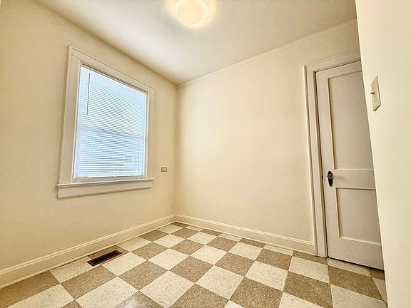 4th image of 608 & 610 N Gregson St #610
