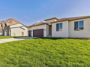 1018 E 250 S, Salem, UT 84653