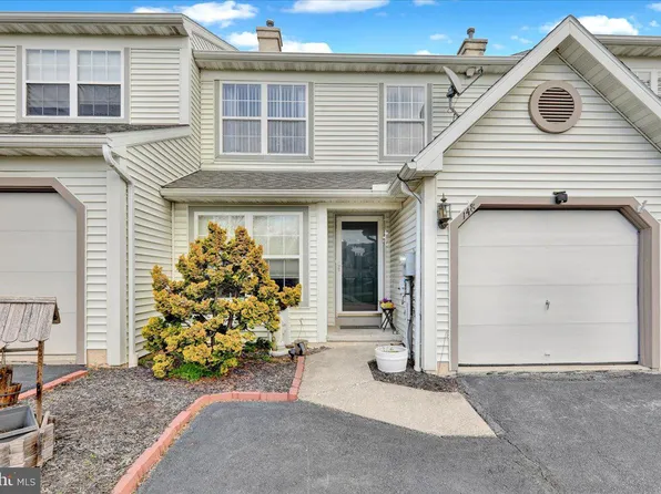 148 Wellington Ct, Reading, PA 19606