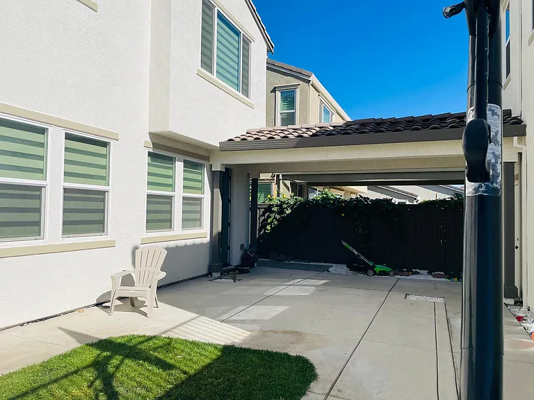 2670 Ellis Town Dr — Photo 23