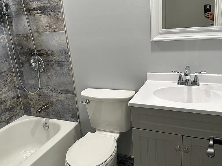 212 Beach 91st St #3 — Photo 3