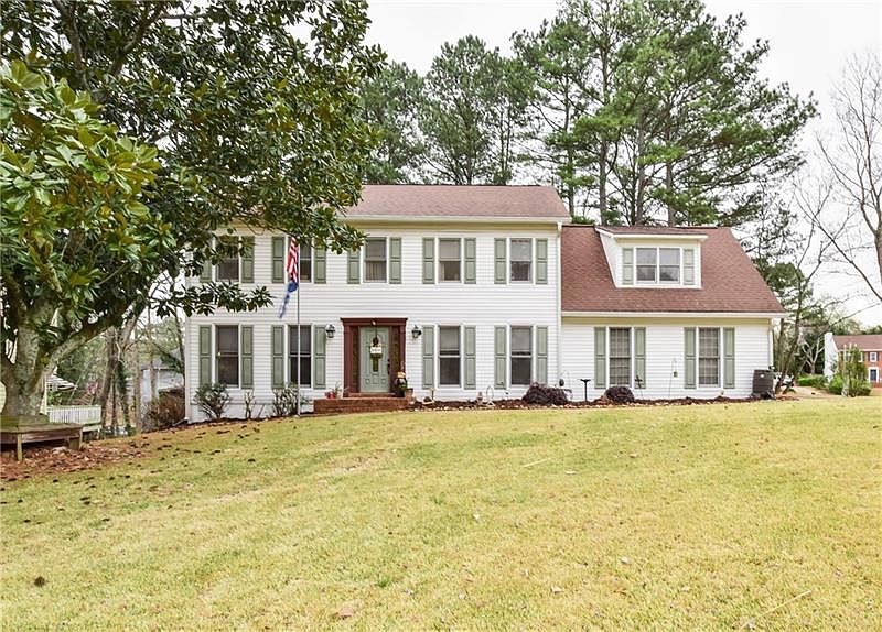 1st image of 1860 Travers Cir