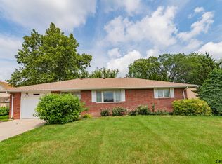 614 East Ave, Wisner, NE 68791