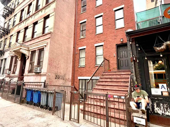 576 Marcy Avenue image 4 of 39