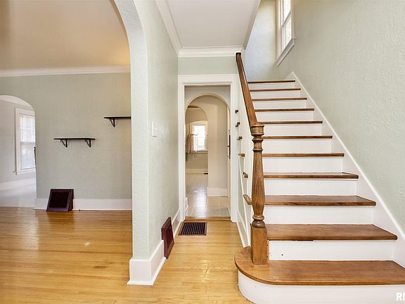 4th image of 3025 N Sheridan Rd