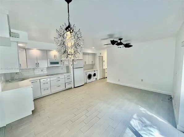 3475 SW 1st Ave APT 7, Miami, FL 33145