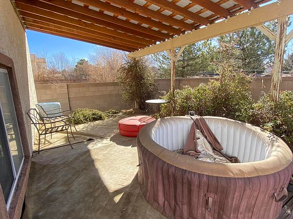 2nd image of 10824 Habanero Way SE