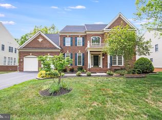 15687 Sedgefield Oaks Ct, Gainesville, VA