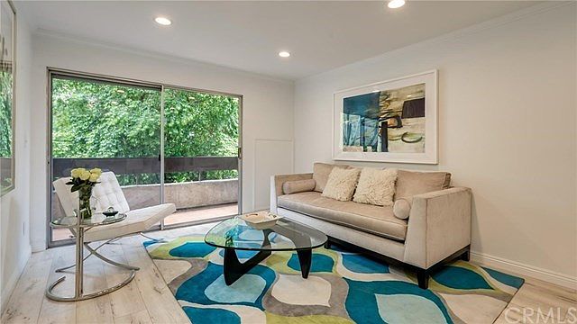 Living Room with outdoor patio