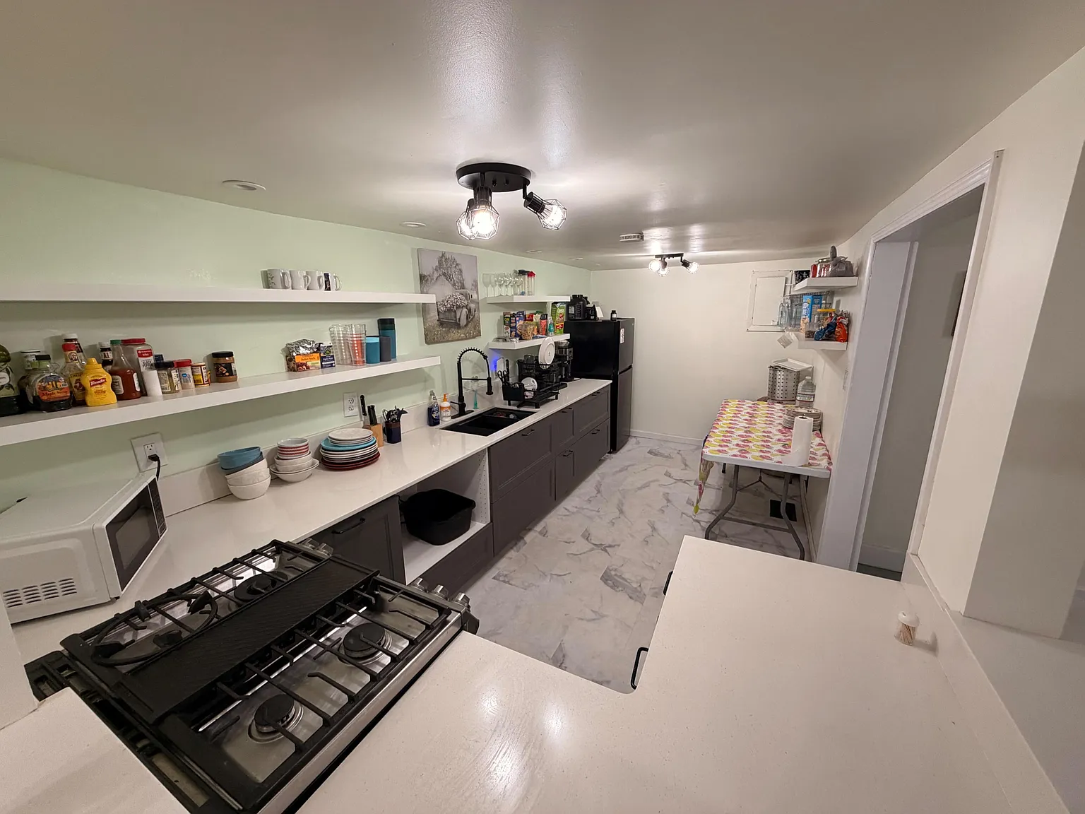 2 bed, 2.5 bath, 2231 sqft, $1,274 — Photo 3