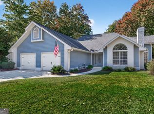 404 Morning Glory Rd, Saint Marys, GA 31558