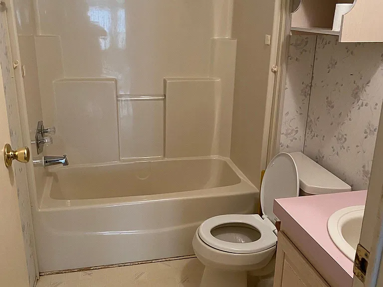 7104 Lady Hawk Ln — Photo 36