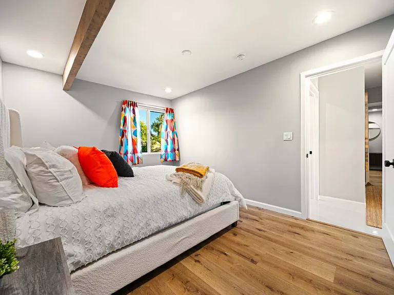 2745 N Kitty Hawk Dr — Photo 27
