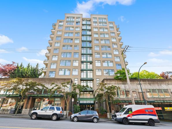 720 Carnarvon St #405, New Westminster, BC V3M 6S2