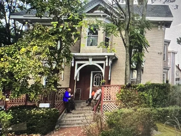 188 Washington St, Lynn, MA 01902