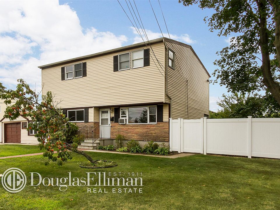 2nd image of 203 14th St