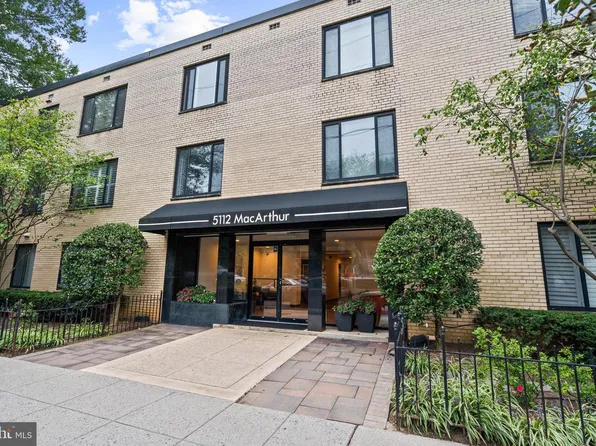 5112 Macarthur Blvd NW APT 2, Washington, DC 20016
