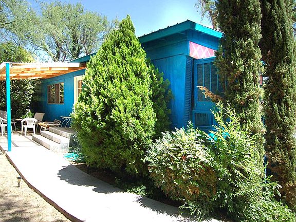 3rd image of 343 N Sonoita Ave