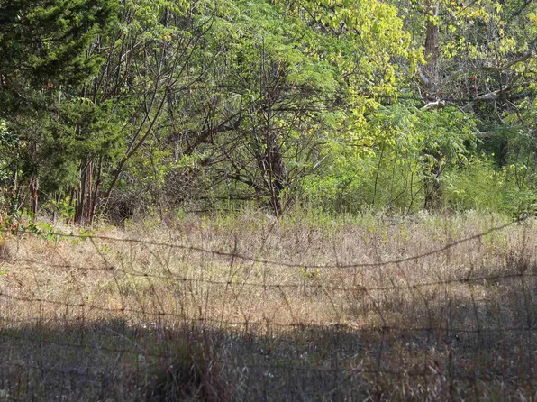 1532 Phillips Springs Rd, Gladewater, TX 75647